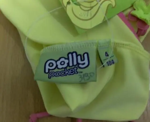 Foto aus der offiziellen Meldung: Polly Pocket Mädchen Badeanzug &amp; #13; &amp; # #13; — Risiko: Strangulierung