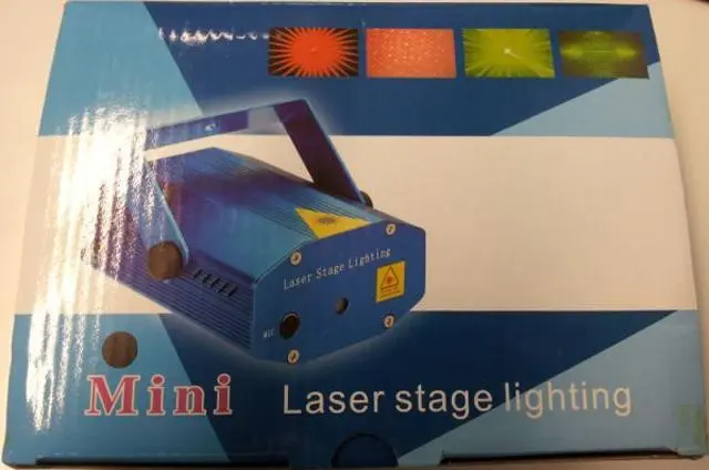 Foto aus der offiziellen Meldung: Holographic Laser Star Projector / Mini Laser Stage Lighting Laserprojektor — Risiko: Sehschaden & Elektrischer Schlag