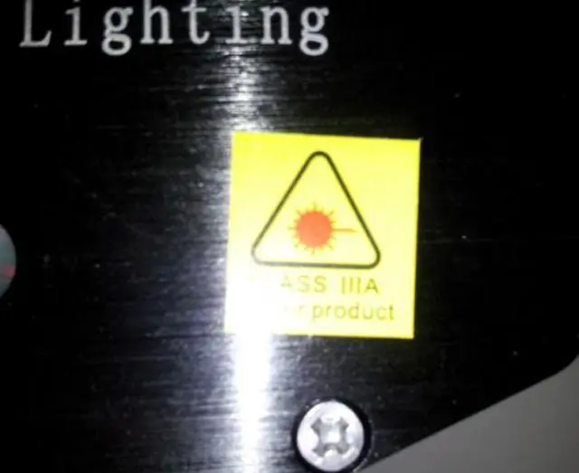 Foto aus der offiziellen Meldung: Holographic Laser Star Projector / Mini Laser Stage Lighting Laserprojektor — Risiko: Sehschaden & Elektrischer Schlag