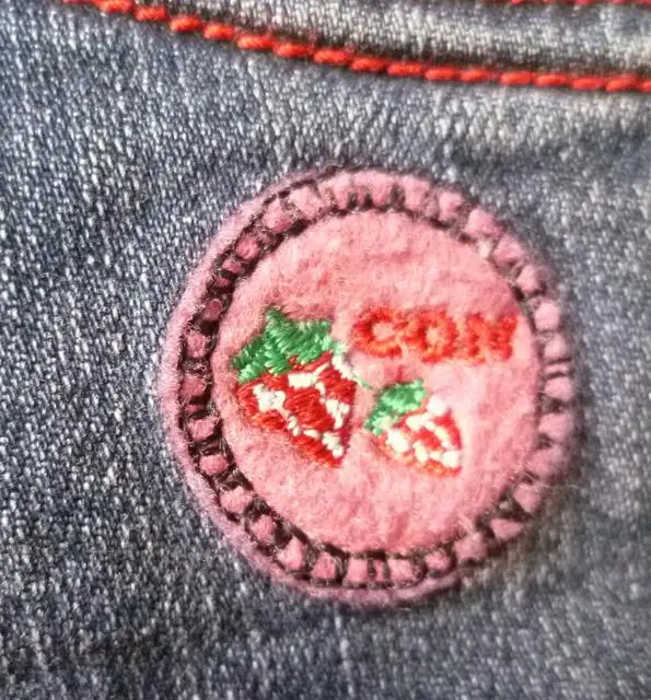 Foto do aviso oficial: CON Calças para crianças — risco: Ferimentos