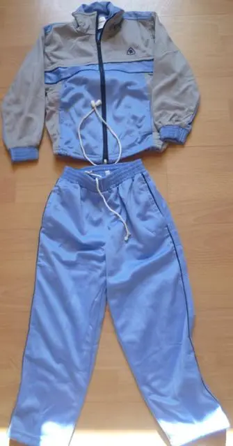 Foto uit de officiële melding: D Kinderkleding set &amp; #13; &amp; # #13; — risico: Verwonding