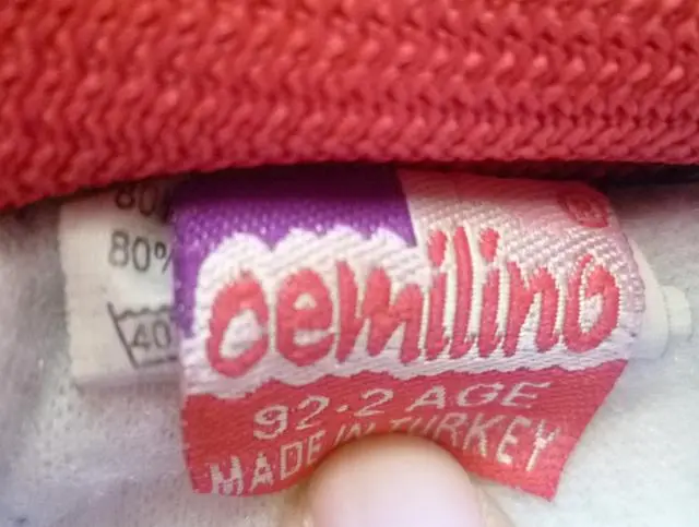 Foto do aviso oficial: Cemilino Calças para crianças — risco: Ferimentos
