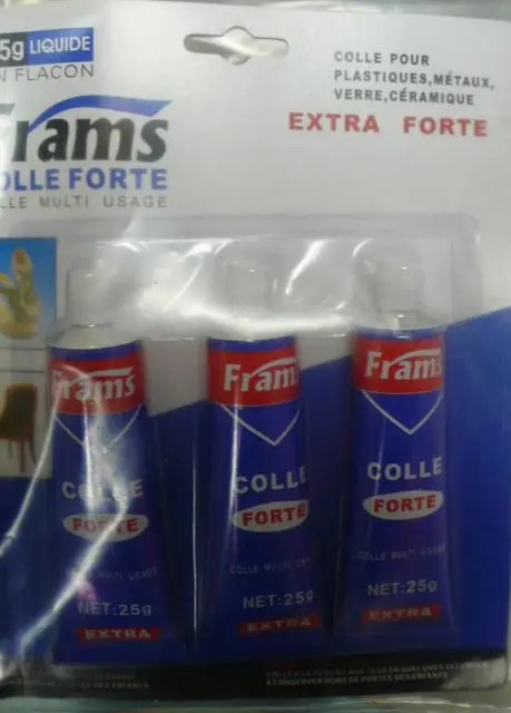 Photo de l’avis officiel: FRAMS Extra strong glue, multipurpose Colle — risque: Risque chimique