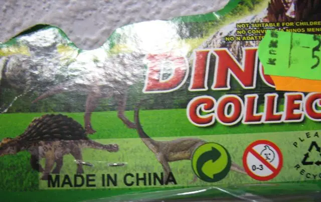 Foto do aviso oficial: Dinosaur Collection Brinquedo plástico — risco: Químico