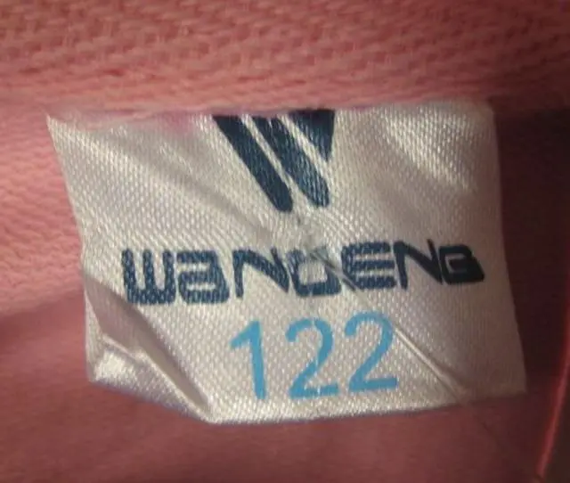 Photo de l’avis officiel: Wandeng Tenue des filles — risque: Blessures & Etranglement