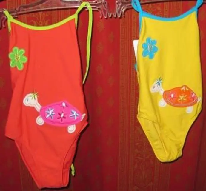 Photo de l’avis officiel: UNION-STAR Maillot de bain pour filles — risque: Blessures & Etranglement