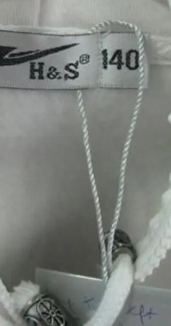 Photo from the official notice: H&amp;S children's sweatshirt — strangulation risk (A12/0262/13)