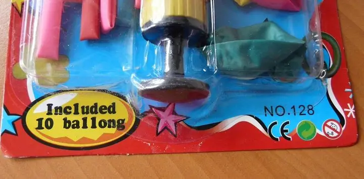 Photo from the official notice: Balloons Magic — choking risk