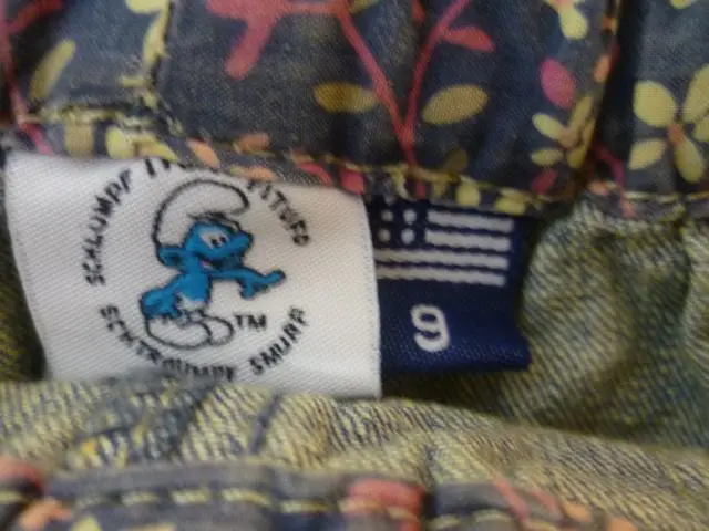 Foto do aviso oficial: Original Marines Saia das meninas — risco: Ferimentos (A12/0366/13)