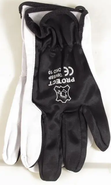 Photo from the official notice: Protect work gloves — suffocation & chemical risk