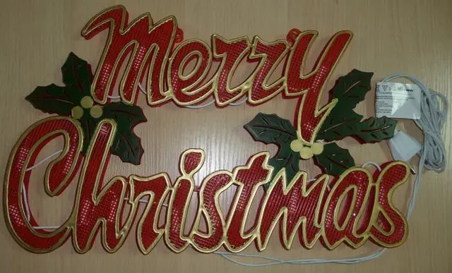 Foto do aviso oficial: Riwa Ornamental garland Luzes de Natal — risco: Choque elétrico