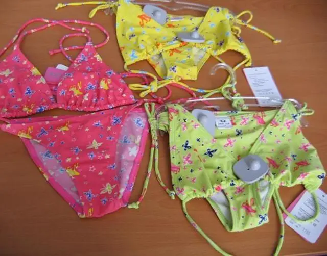 Photo de l’avis officiel: UNION-STAR Bikini des filles — risque: Blessures & Etranglement (A12/0436/13)