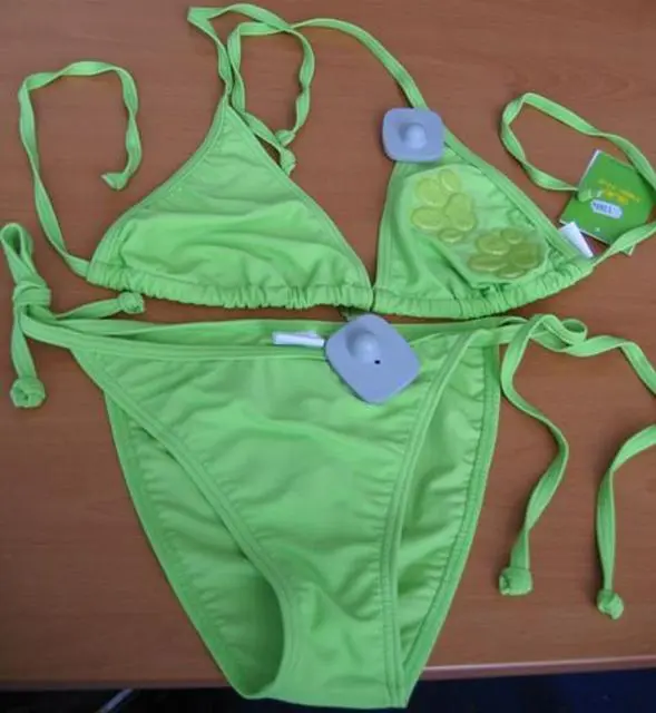 Photo de l’avis officiel: UNION-STAR Bikini des filles — risque: Blessures & Etranglement (A12/0439/13)