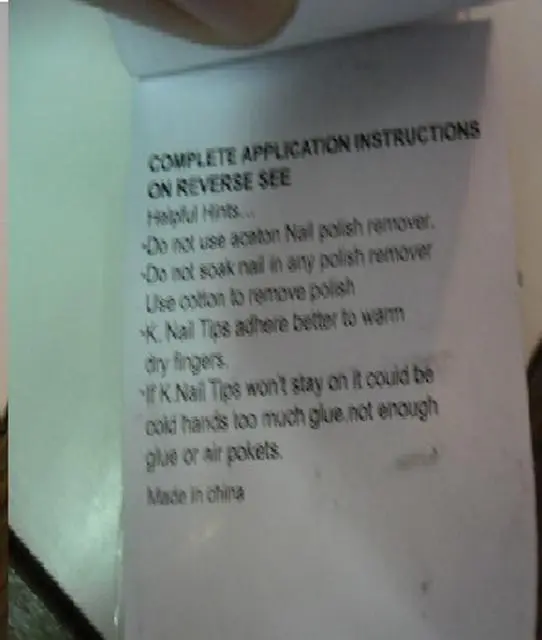 Photo from the official notice: K.nail Art Nails false nails — chemical risk (A12/0454/13)