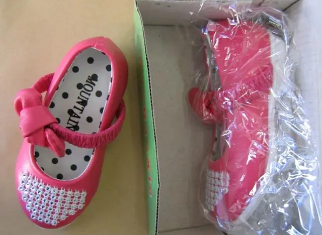 Photo de l’avis officiel: Bao Bao Xie Bubulingxian Chaussures pour filles &amp; #13; &amp; #13; — risque: Étouffement
