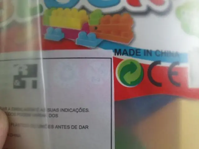 Photo from the official notice: HUI JIE Building toys block construction set — choking risk