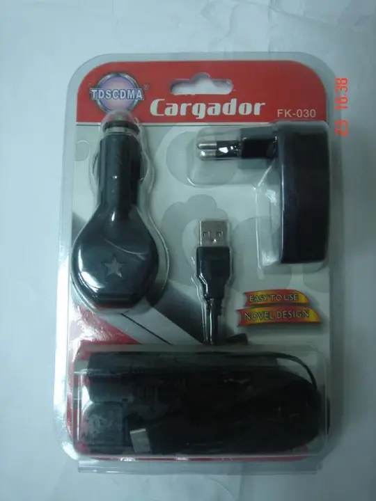 Foto do aviso oficial: Tdscdma Cargador Carregador universal para telemóveis — risco: Choque elétrico