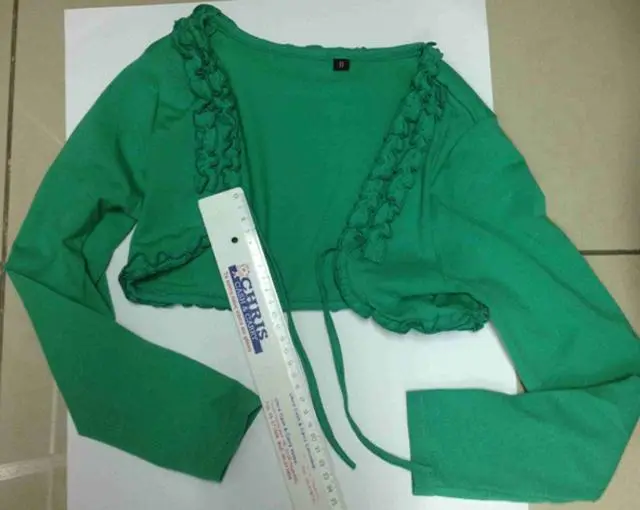 Photo de l’avis officiel: QUENNY GIRL Tenue des filles — risque: Blessures & Etranglement
