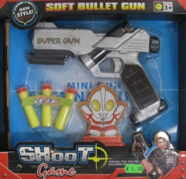Photo from the official notice: V&amp;F Shoot Game toy gun set — choking risk