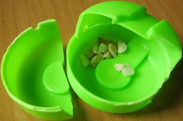Photo from the official notice: Jiecheng Toys Factory activity toy — choking risk