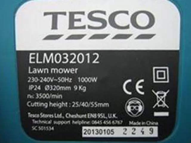 Foto aus der offiziellen Meldung: Tesco /  Dobbies Essential Lawn Mower Rasenmäher — Risiko: Feuer