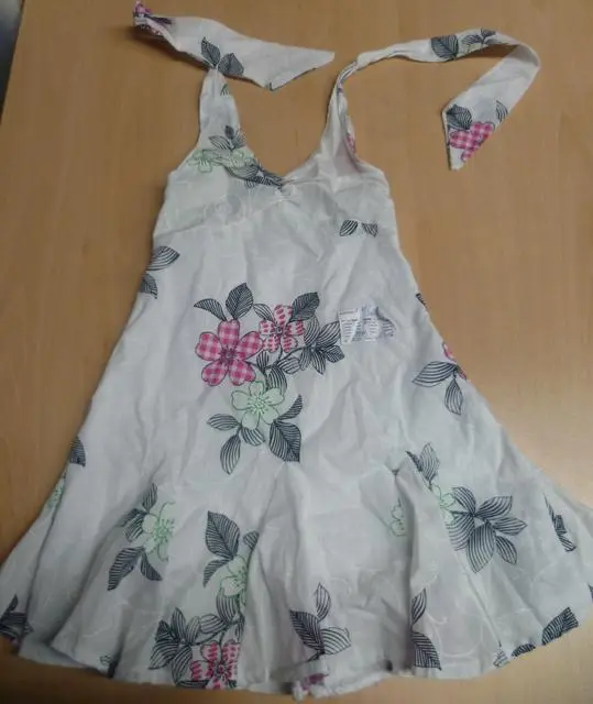 Photo de l’avis officiel: Miss Bulissya Robe d’enfant — risque: Etranglement