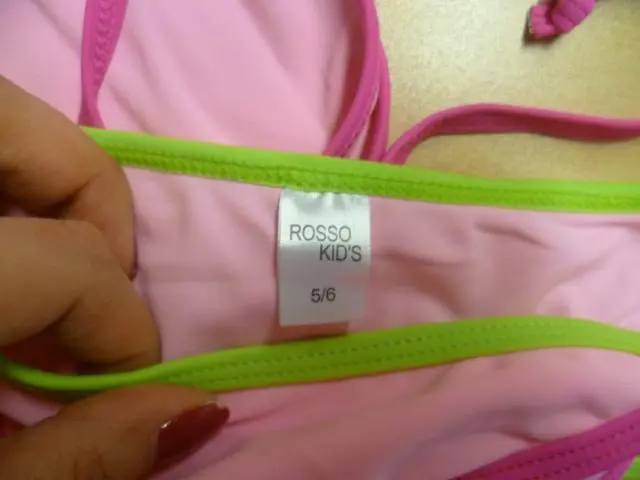 Photo de l’avis officiel: Rosso Kids Bikini des filles — risque: Blessures & Etranglement (A12/0862/13)