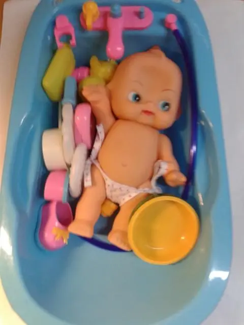 Foto do aviso oficial: Best Baby Toys Baby &amp; Bathtub Boneca com acessórios — risco: Químico & Ambiente
