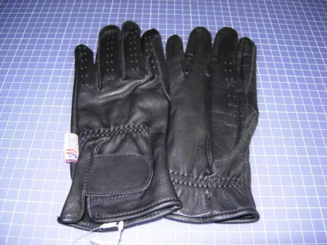 Photo de l’avis officiel: 4Riders Gants d’équitation en cuir — risque: Risque chimique
