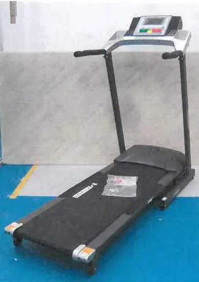 Photo de l’avis officiel: Iron Man Motorised Treadmill Tapis roulant — risque: Coupures & Coincement (A12/0926/13)