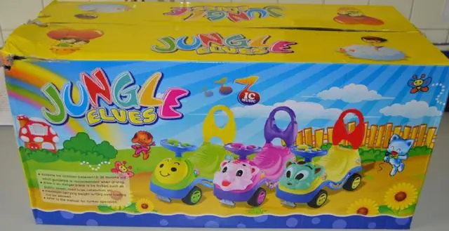 Foto aus der offiziellen Meldung: Franga Toys Jungle Elves / Correpasillos cara ( Face ride on toy) Aufsitzbares Spielzeug — Risiko: Ersticken