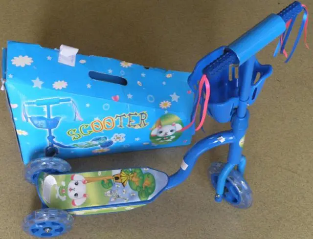 Photo de l’avis officiel: Vega-Impex Scooter jouet — risque: Blessures