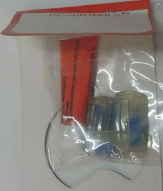 Photo from the official notice: Art Nails Professional Nail Color &amp; Nail Art System false nails — chemical risk