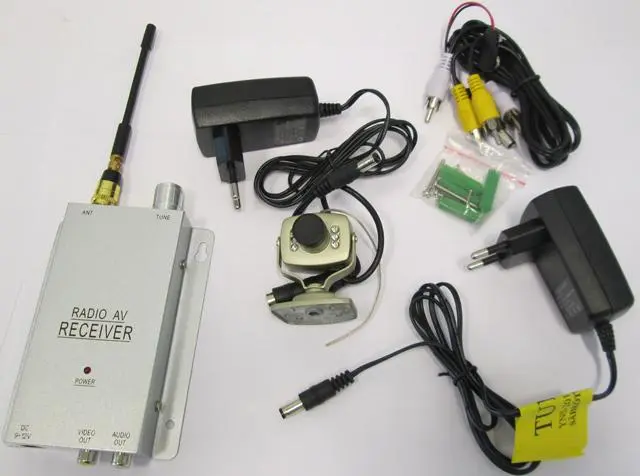 Foto do aviso oficial: Atom Luontokamera Câmera IP — risco: Choque elétrico