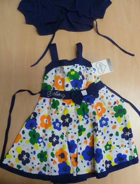 Foto uit de officiële melding: YES!DO Meisjes kleding set — risico: Verwonding & Verwurging