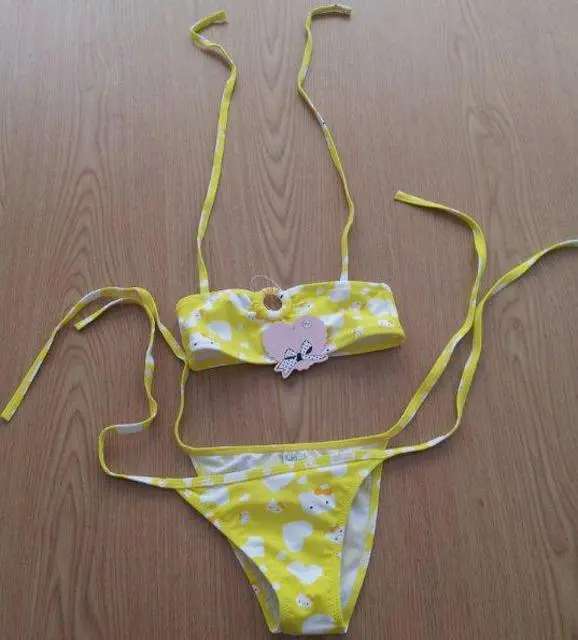 Foto dell’avviso ufficiale: Power Flower Bikini per ragazze — rischio: Lesioni & Strangolamento (A12/1292/13)