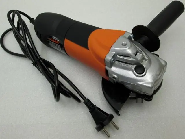 Foto do aviso oficial: GERN KULMAHIOMAKONE (angle grinder) Rebarbadora de ângulos — risco: Choque elétrico
