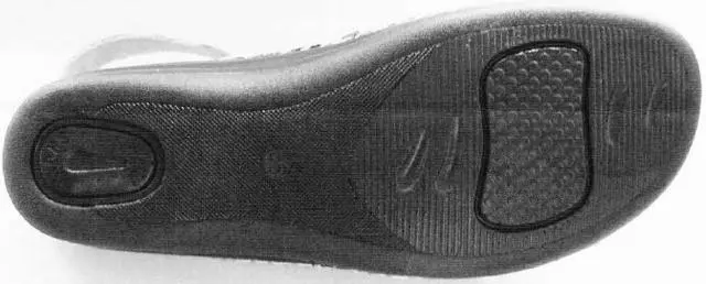 Photo de l’avis officiel: Gem's Sandales en cuir — risque: Risque chimique