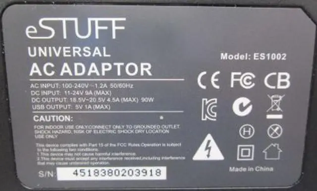 Foto dell’avviso ufficiale: Estuff 90W universal -3 in 1 AC-adapter Adattatore universale AC — rischio: Scossa elettrica