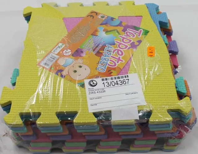 Photo from the official notice: Pamax Tappeto Alfabeto toy puzzle mat — choking risk