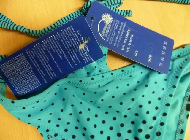 Foto dell’avviso ufficiale: Feige Bikini per ragazze — rischio: Lesioni & Strangolamento (A12/1482/13)