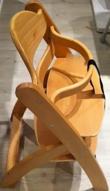 Photo de l’avis officiel: Chaise haute — risque: Blessures