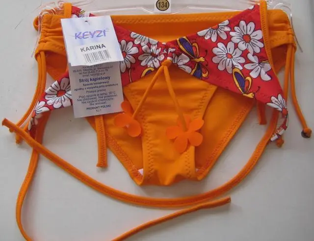 Foto uit de officiële melding: Keyzi Bikini voor meisjes — risico: Verwonding & Verwurging (A12/1568/13)