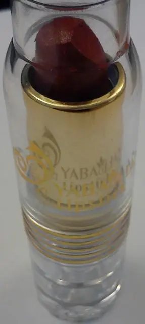 Foto aus der offiziellen Meldung: Yabaolian- truth love Lipstick- professional make up Lippenstift — Risiko: Chemikalie