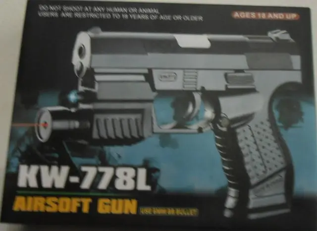 Photo from the official notice: Airsoft Gun — damage to sight risk (A12/1642/13)