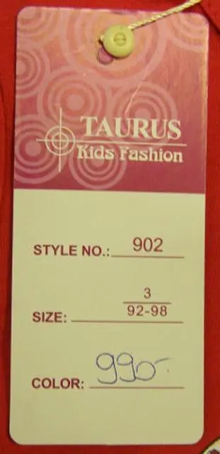 Foto aus der offiziellen Meldung: Taurus Mädchen T-Shirt — Risiko: Ersticken