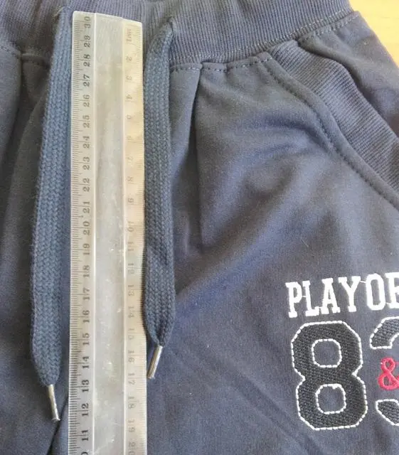 Foto uit de officiële melding: Bouny Baby Kinderkleding — risico: Verwonding