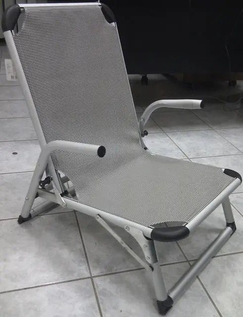 Photo de l’avis officiel: Ricomax Beach chair Chaise pliante — risque: Coincement & Blessures