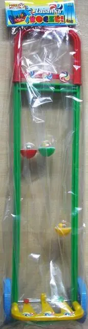 Foto aus der offiziellen Meldung: Marko Zabawka Skoczki Push-along Spielzeug — Risiko: Ersticken