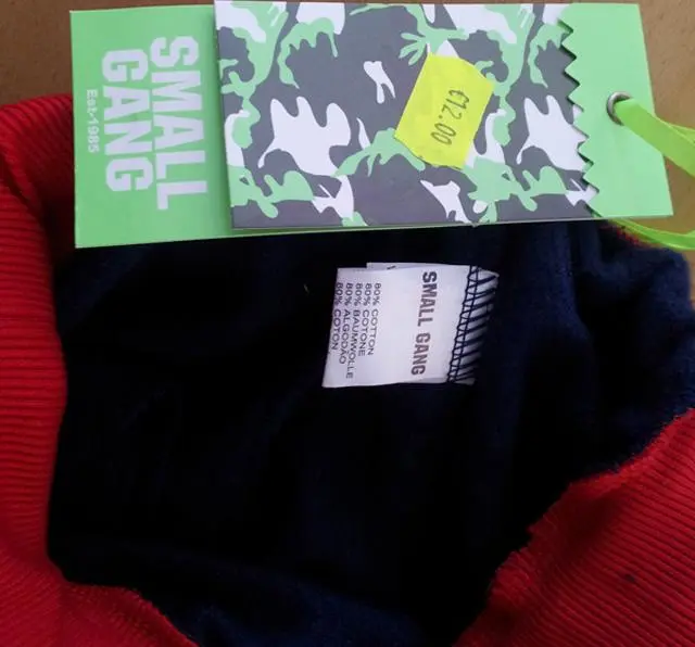 Photo de l’avis officiel: Small Gang Pantalons pour enfants — risque: Blessures (A12/1753/13)